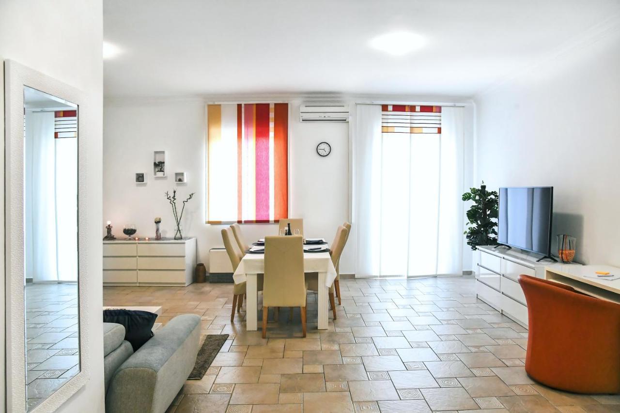 Apartman Lui Rijeka Ngoại thất bức ảnh
