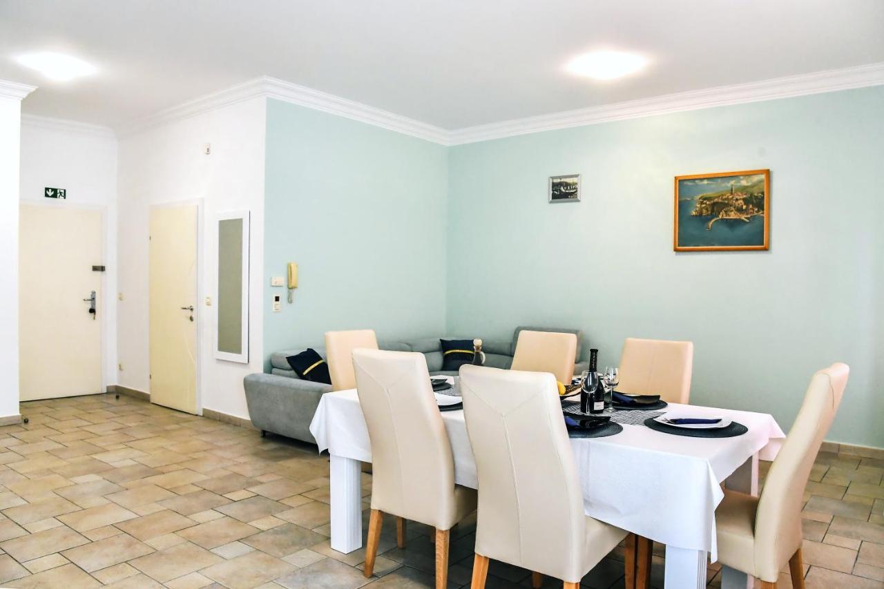 Apartman Lui Rijeka Ngoại thất bức ảnh